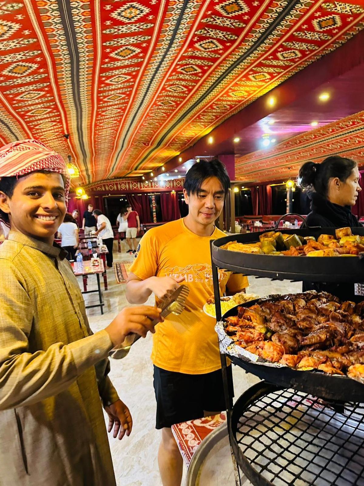 Bedouin Host Camp& With Tour Hotel Wadi Rum Exterior photo