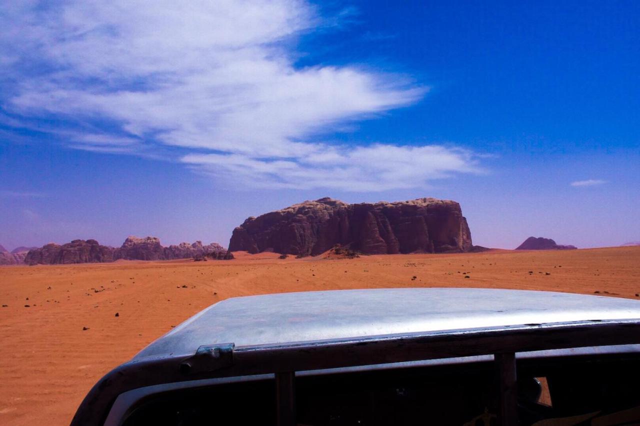 Bedouin Host Camp& With Tour Hotel Wadi Rum Exterior photo